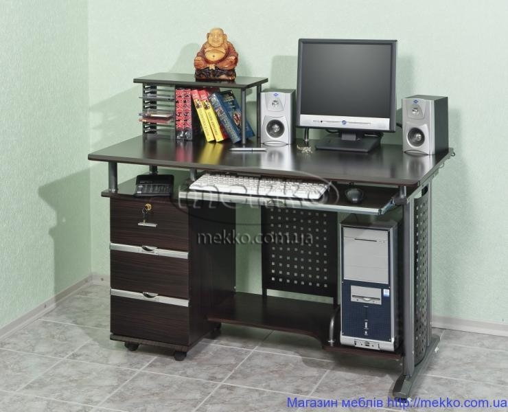 Компютерний стіл для офісу AA-26 ESCADO